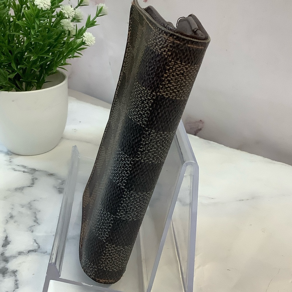 GUC Louis Vuitton Damier Ebene French Wallet - Picture 5 of 12